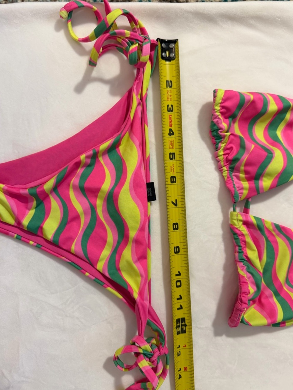 Beach Riot bikini set - Picture 5 of 9